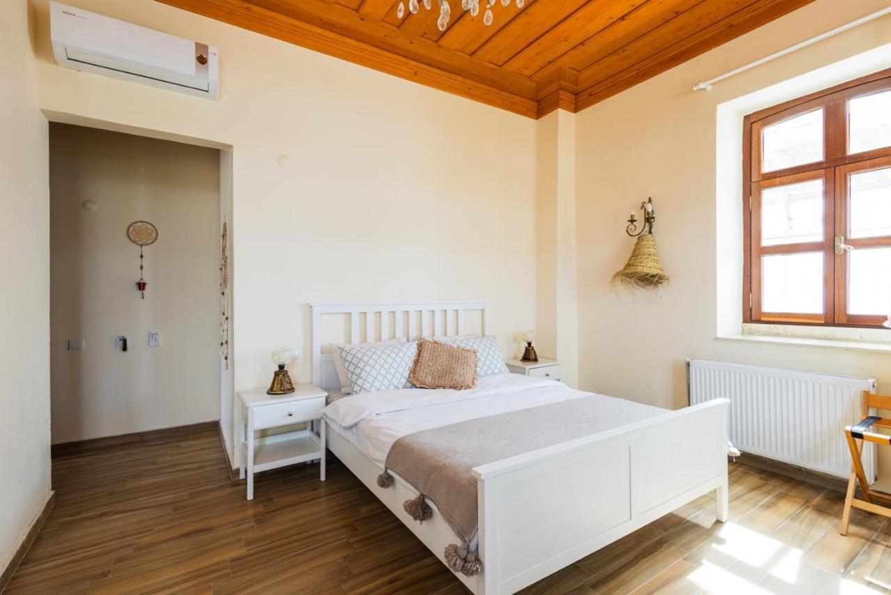 Lavantali Konak Otel Restoran Seferihisar Exteriör bild