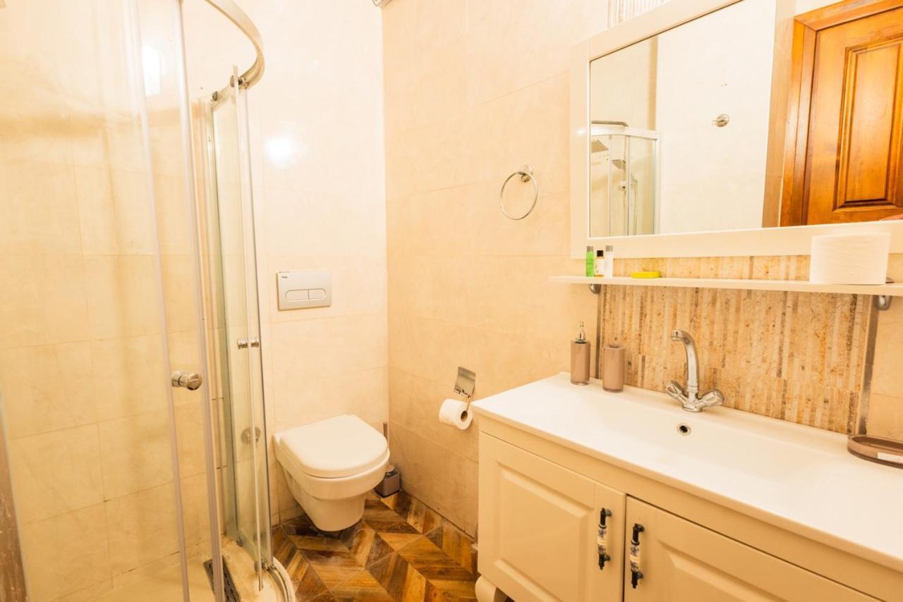 Lavantali Konak Otel Restoran Seferihisar Exteriör bild
