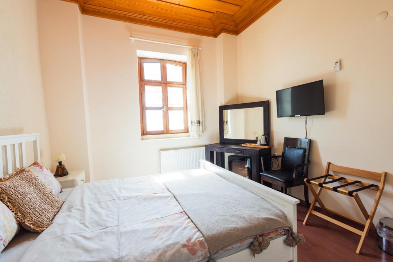 Lavantali Konak Otel Restoran Seferihisar Exteriör bild